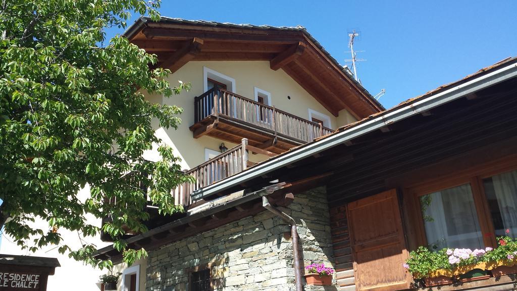 Family Apartments Le Chalet Champoluc Exterior foto
